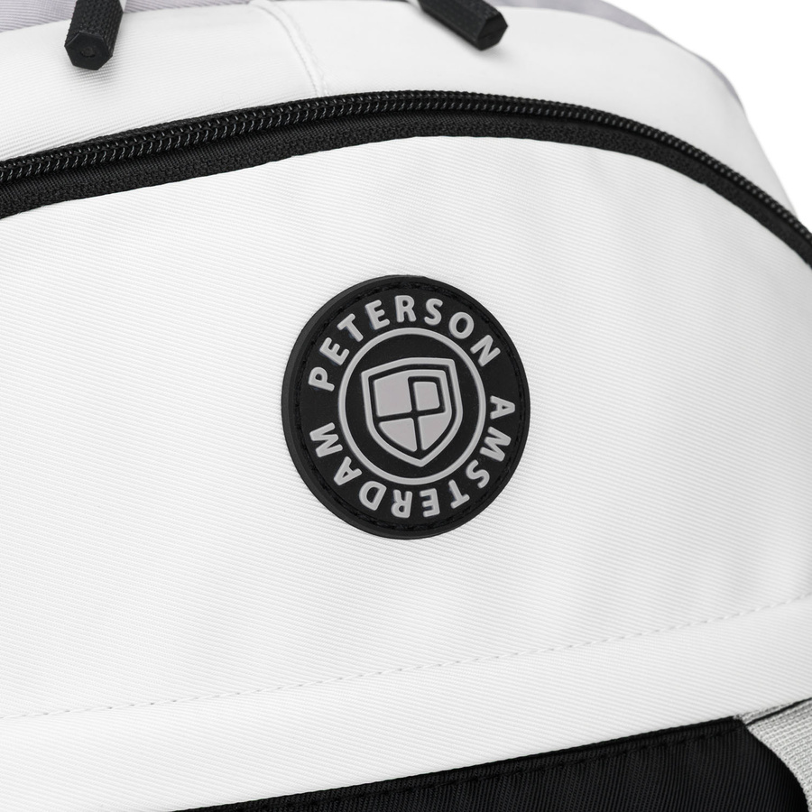 Schwarz-weißer Schulrucksack aus Polyester mit einer praktischen zusätzlichen Tasche – Peterson – Bild 10