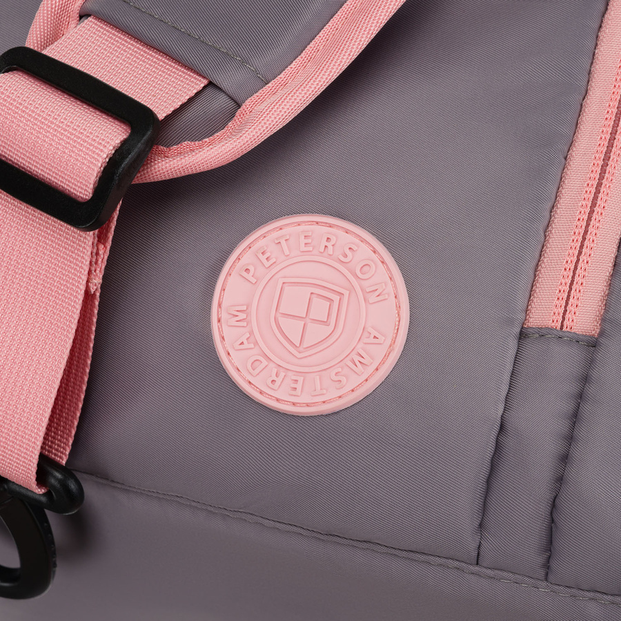 Geräumige, Wochenend-Reisetasche in Grau-Rosa mit einem Thermofach für Schuhe - Peterson – Bild 9