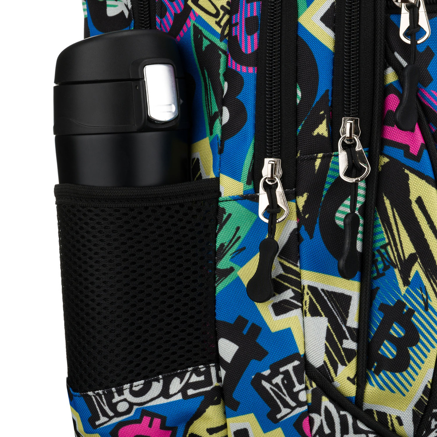 Jugendrucksack für die Schule, aus Polyester mit einem Graffiti-Muster genäht, an verstellbaren Trägern aufgehängt - Peterson – Bild 12