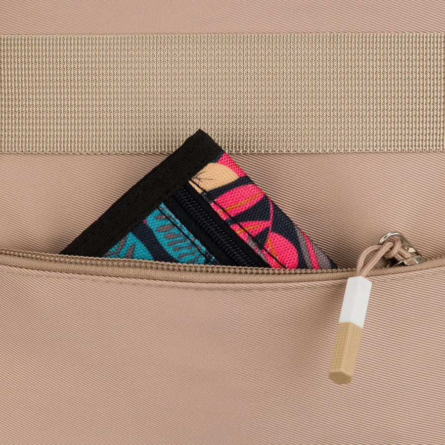 Praktischer Schulrucksack aus Polyester in Beige mit einer zusätzlichen Tasche und Platz für eine Trinkflasche - Peterson – Bild 17