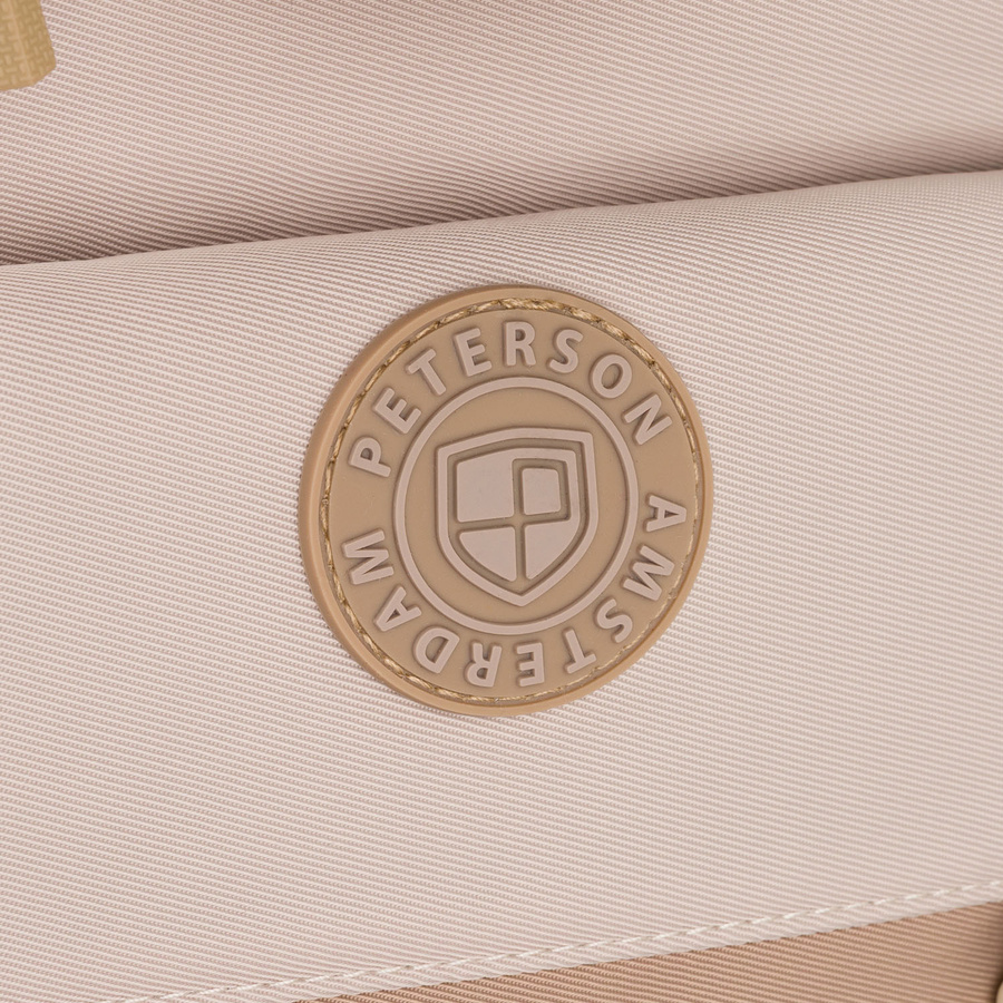 Praktischer Schulrucksack aus Polyester in Beige mit einer zusätzlichen Tasche und Platz für eine Trinkflasche - Peterson – Bild 9