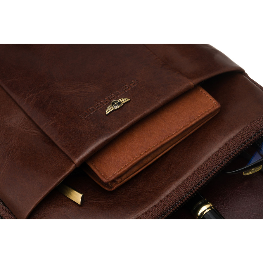 Herren-Schultertasche aus Leder in Braun mit einem Schlüsselmäppchen-Set – Peterson – Bild 9