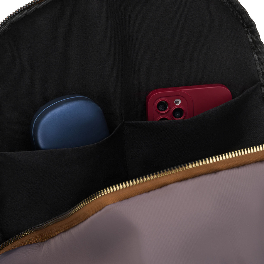Grauer, städtischer Damen-Rucksack aus Polyester mit Reißverschlüssen – Peterson – Bild 18