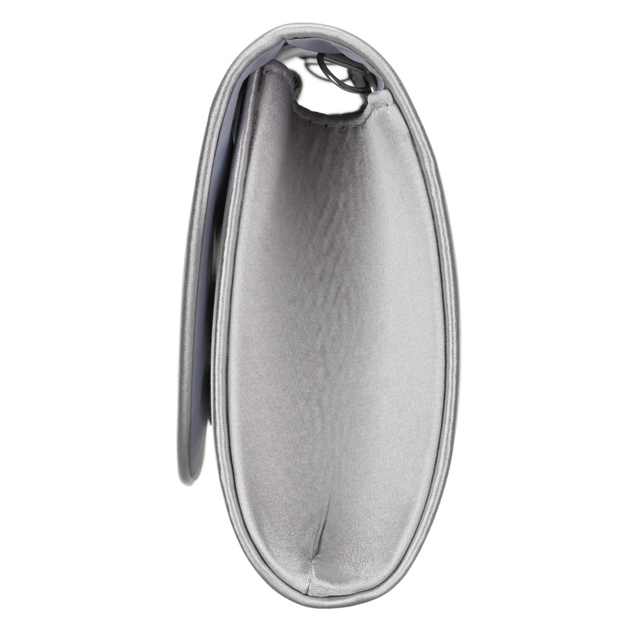 Elegante Damen-Clutch in Silber aus synthetischem Gewebe und mit Magnetverschluss – Rovicky – Bild 4