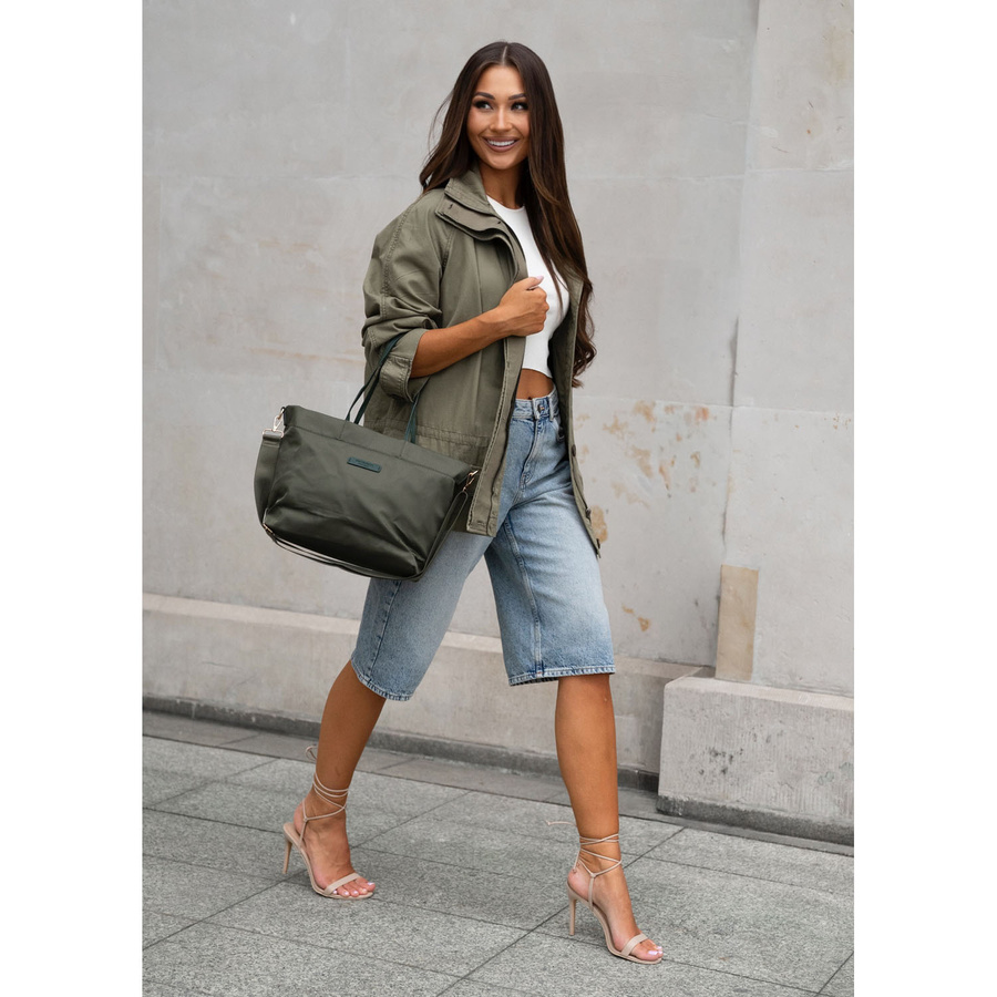 Grüne Damen-Shopper aus Nylon, ein Hauptfach mit abnehmbarem, verstellbarem Gürtel – Peterson – Bild 3