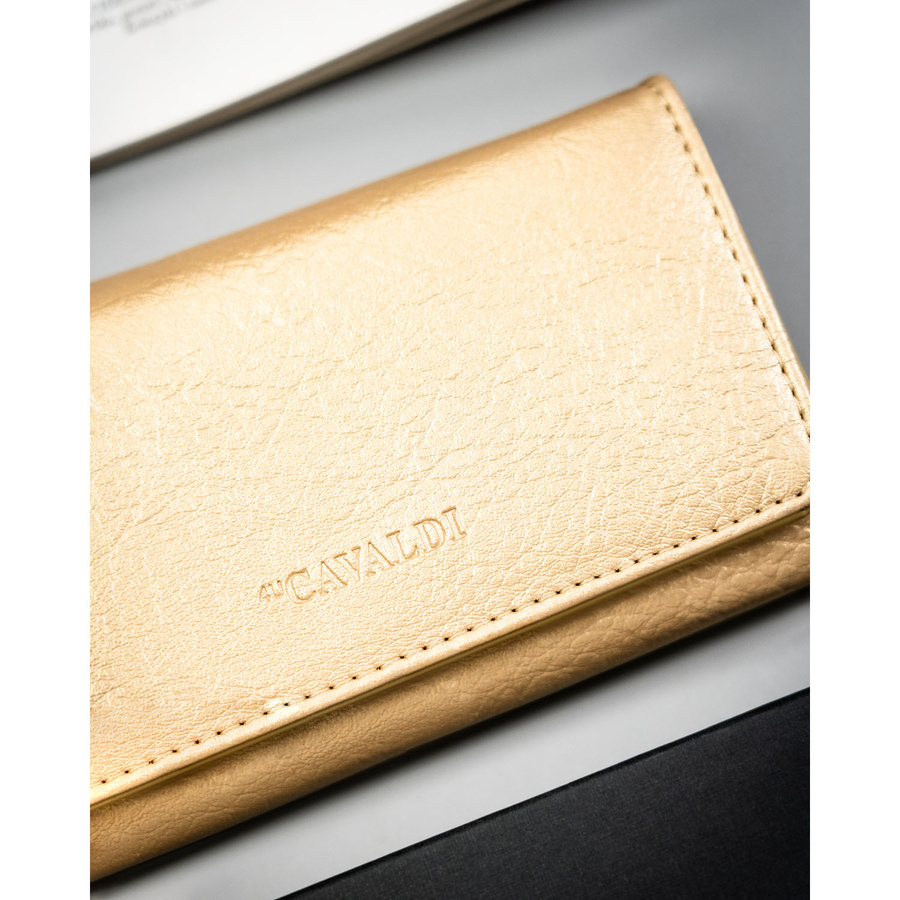Große Damen-Geldbörse aus Öko-Leder in Goldfarbe, mit Druckknopfverschluss – 4U Cavaldi – Bild 3