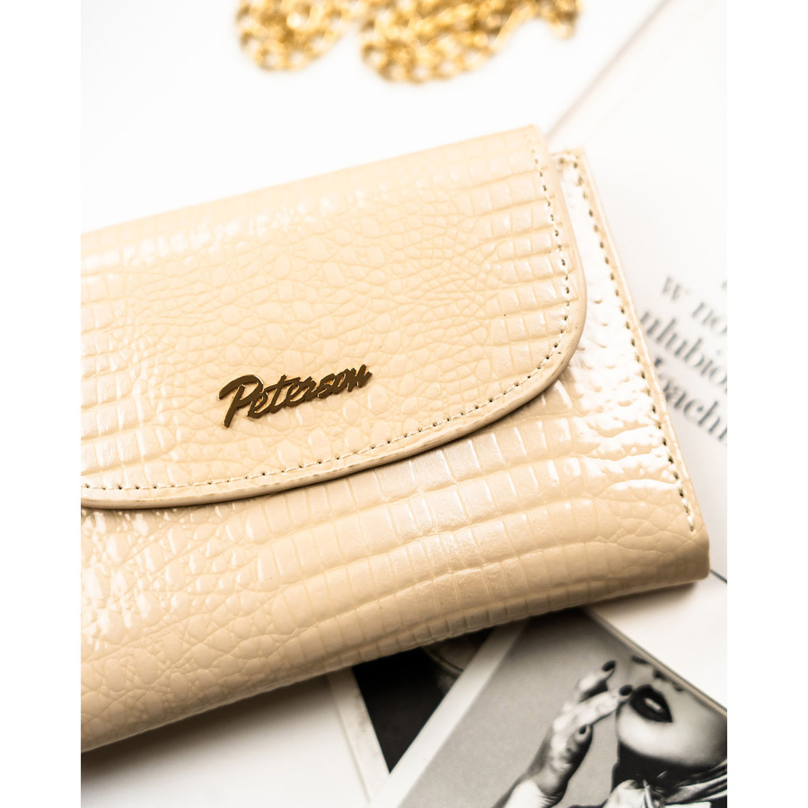 Horizontale, beige Damen-Geldbörse aus Öko-Leder mit Krokodil-Prägung – Peterson – Bild 4