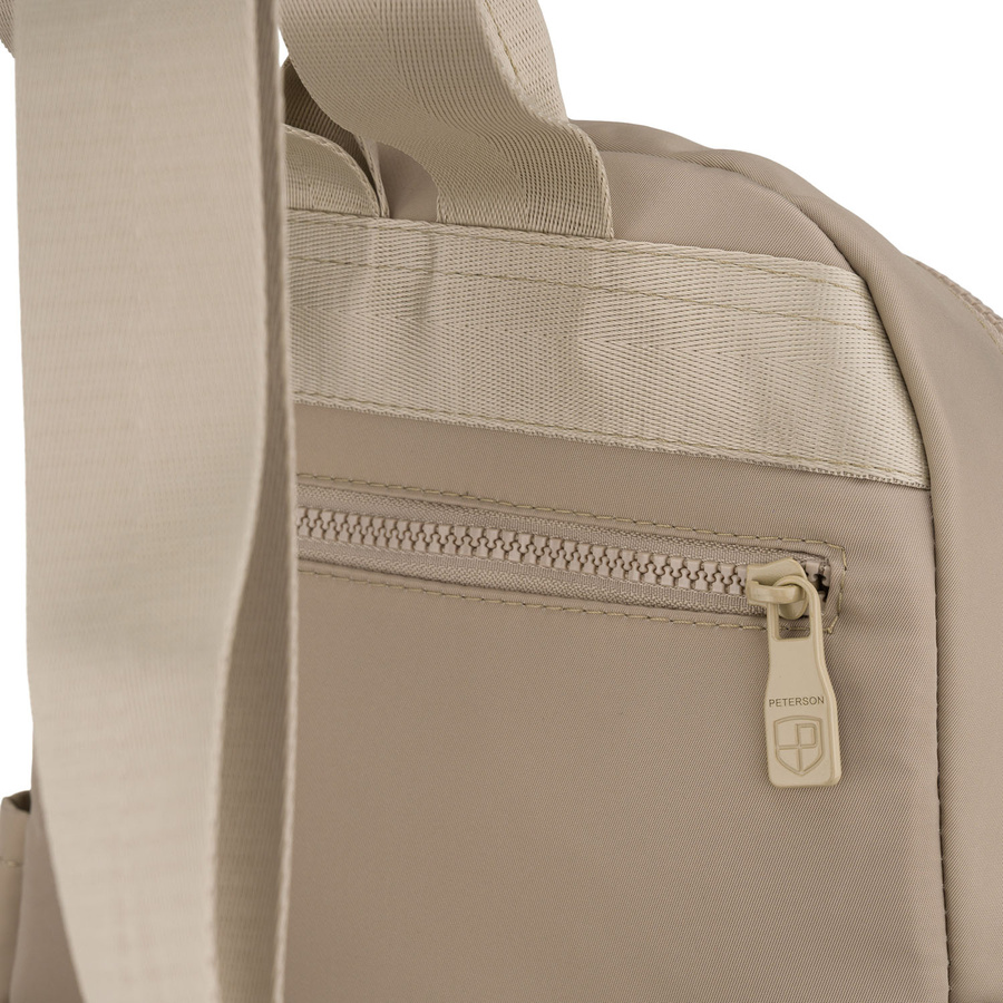 Praktischer Damen-Rucksack aus Polyester in Ecru, ein Hauptfach – Peterson – Bild 9