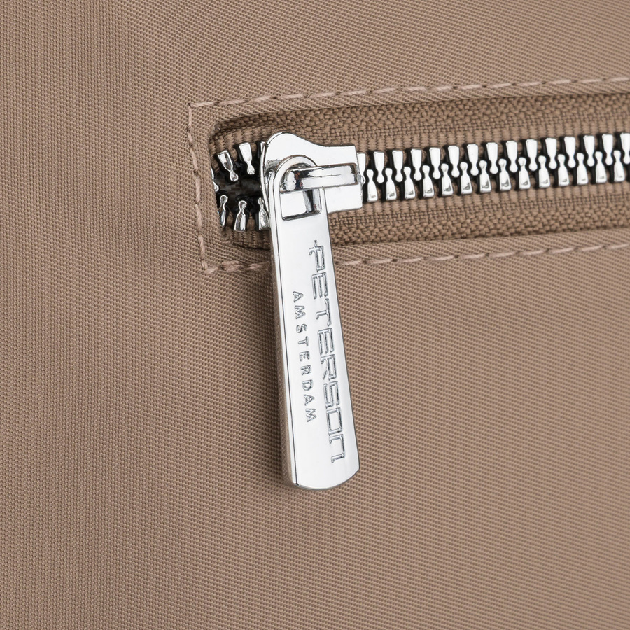 Städtische Damen-Handtasche aus Polyester und Öko-Leder in Beige, einteilig und mit Reißverschluss – Peterson – Bild 8