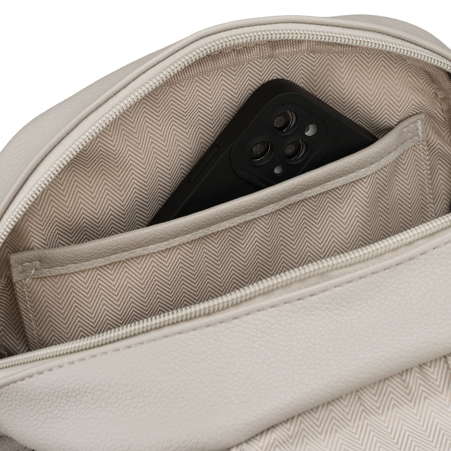 Grauer, urbaner Damen-Rucksack aus Öko-Leder – Rovicky – Bild 7