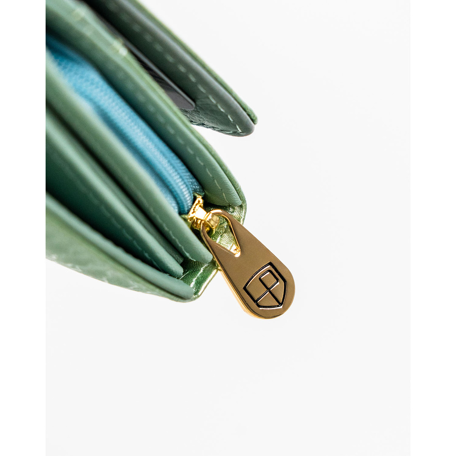 Große, hellgrüne Damen-Geldbörse aus Leder, mit Druckknopf verschließbar - Peterson – Bild 10