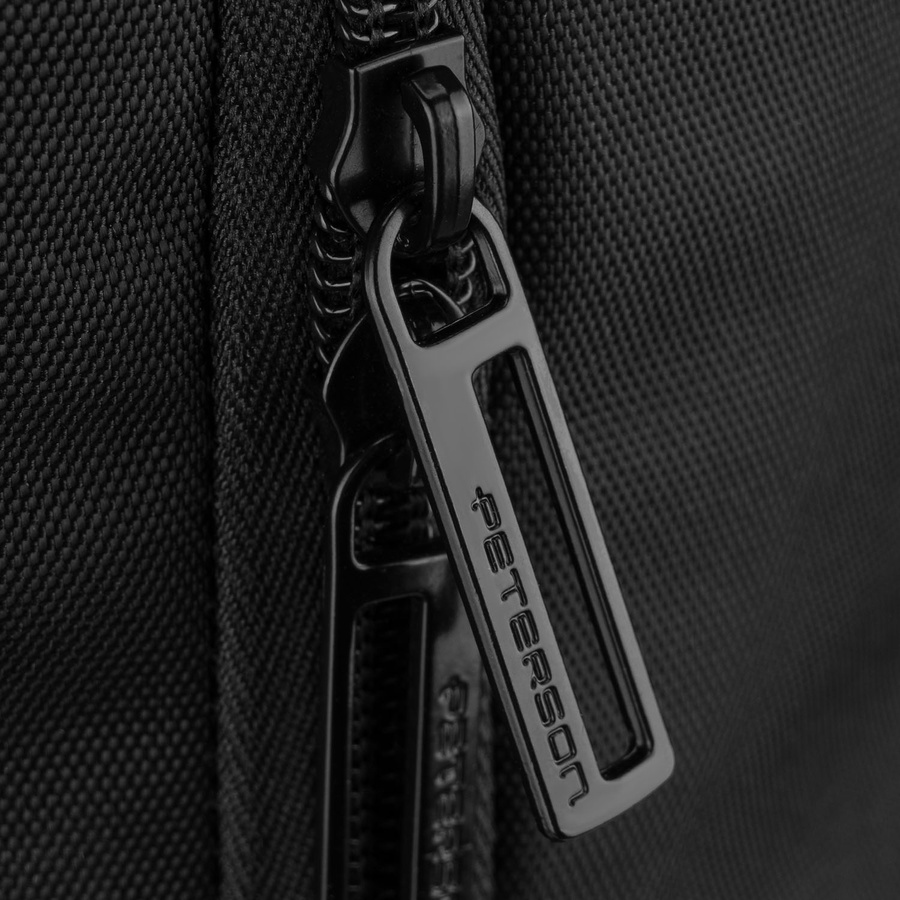 Reiserucksack mit Taschenfunktion aus Polyester in Schwarz - Peterson – Bild 17