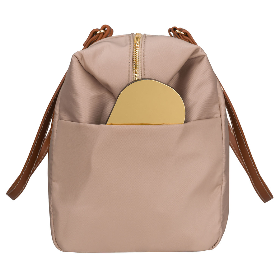 Beige Damenhandtasche aus Polyester, aufgehängt an Griff und Gürtel und mit Reißverschluss verschließbar - Peterson – Bild 8