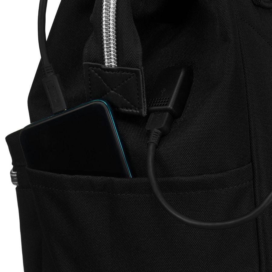 Großer Rucksack aus Polyester in Schwarz mit Laptopfach und USB-Anschluss - Peterson – Bild 11