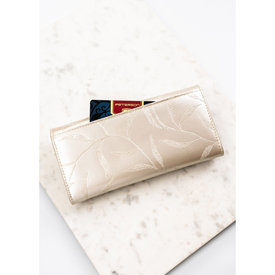 Damen-Geldbörse aus lackiertem Echtleder in Beige, mit Druckknopfverschluss - Peterson – Bild 6