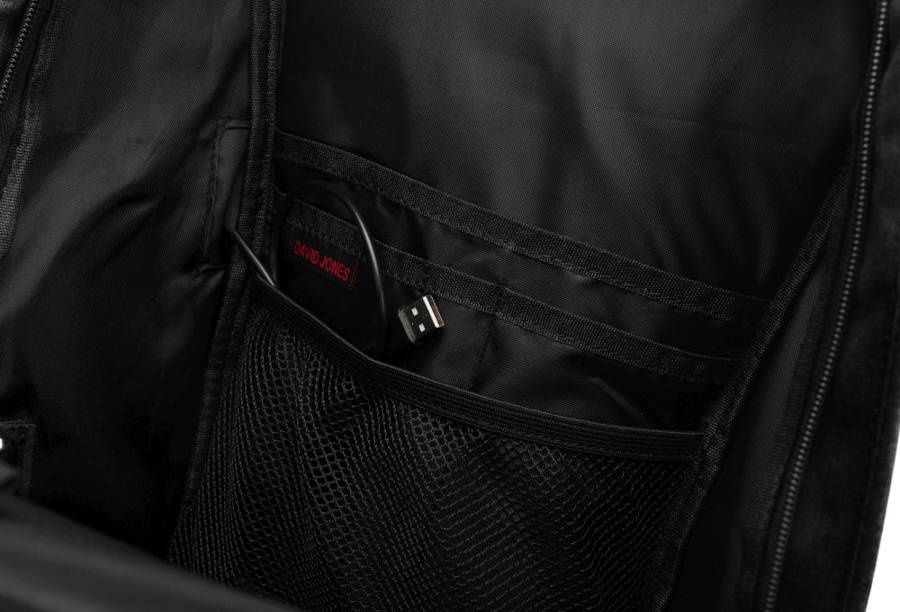 Moderner Laptop Rucksack mit USB-Anschluss – David Jones – Bild 24