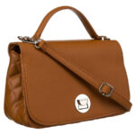 Karamellfarbene Damenhandtasche Crossbody mit silbernen Beschlägen - David Jones
