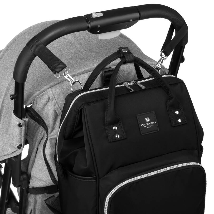 Schwarzer Rucksack aus Polyester mit Griffen zur Befestigung am Kinderwagen - Peterson – Bild 6