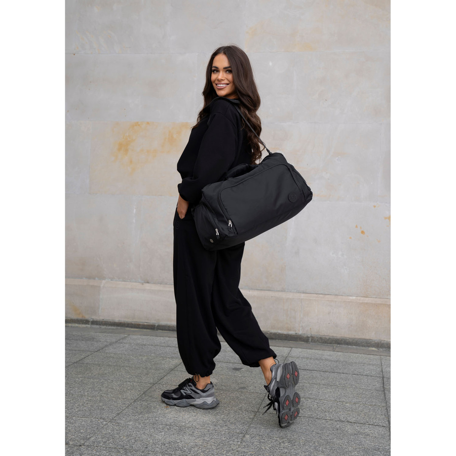 Schwarze Reisetasche mit Koffergurt – Peterson – Bild 19