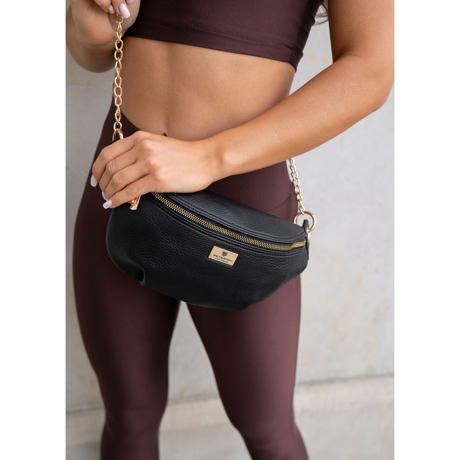 Damen-Gürteltasche aus Öko-Leder in Schwarz, ein Hauptfach – Peterson – Bild 19