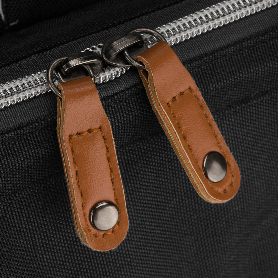 Praktischer Rucksack für Mütter aus Polyester in schwarzer Farbe - Peterson – Bild 16