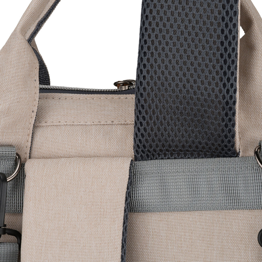 Praktischer, beiger Rucksack für die Mutter aus Polyester, mit Reißverschluss - Peterson – Bild 17