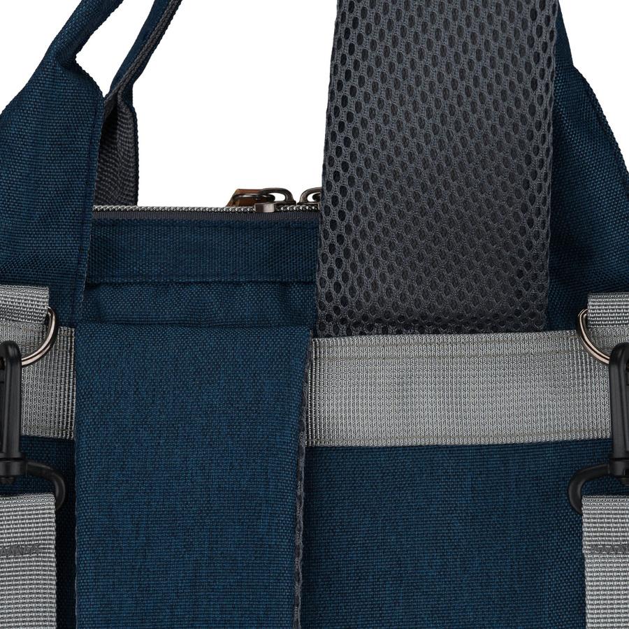 Dunkelblauer Rucksack für Mama aus Polyester, mit Reißverschluss, zweiteilig - Peterson – Bild 17