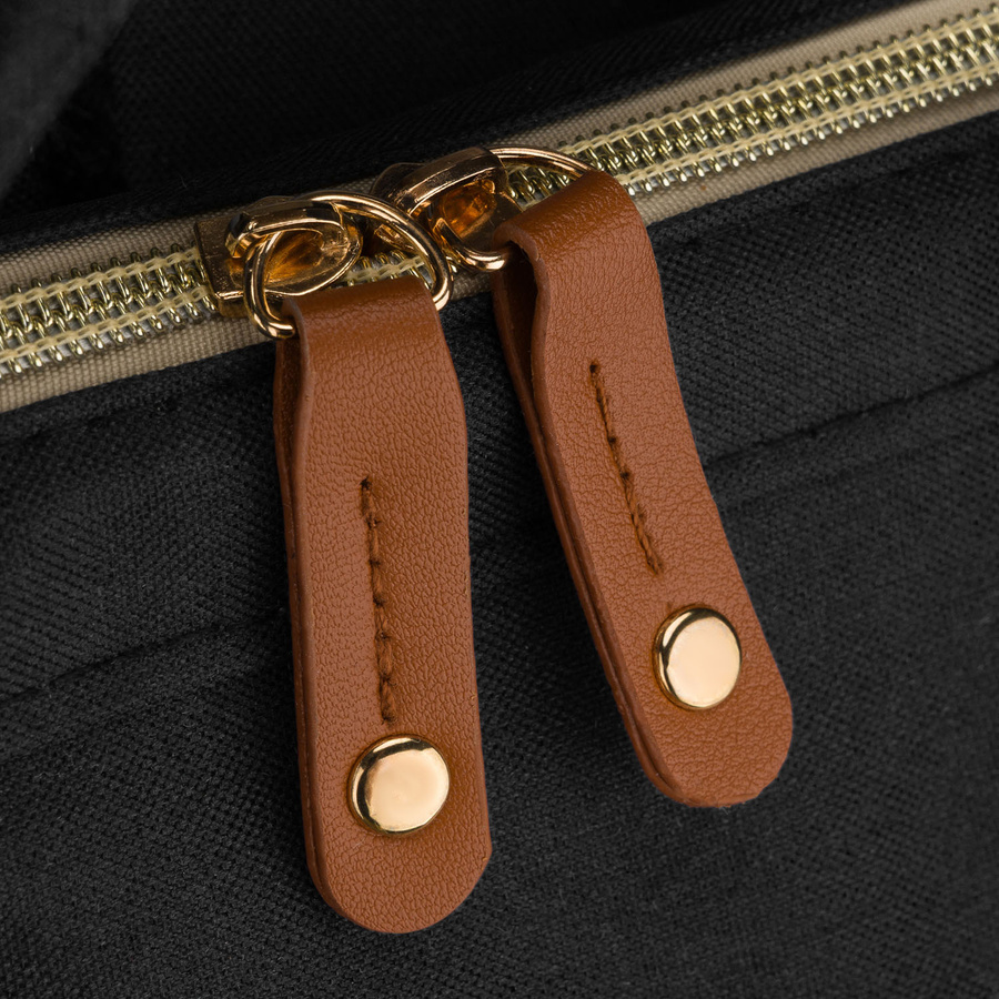 Geräumiger Rucksack für die Mutter aus Polyester in schwarzer Farbe, ausgestattet mit einem Kinderwagenhalter - Peterson – Bild 18