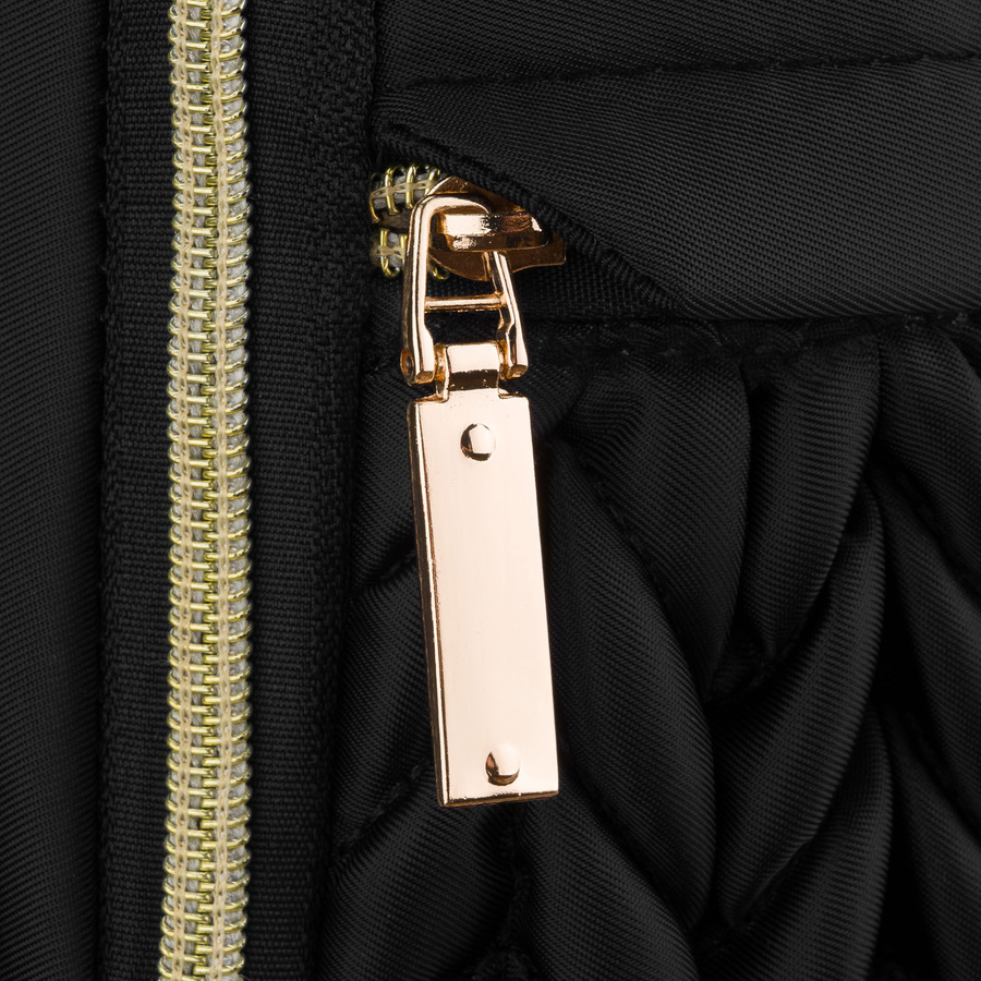 Rucksack für die Mutter aus Polyester in schwarzer Farbe, ausgestattet mit einer Wickelunterlage - Peterson – Bild 21