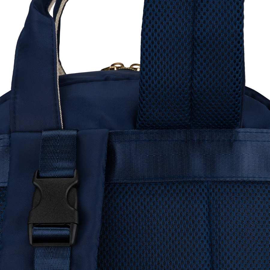 Blauer Rucksack für Mama aus Polyester, ausgestattet mit einer Wickelunterlage und einer kleinen abnehmbaren Tasche - Peterson – Bild 27