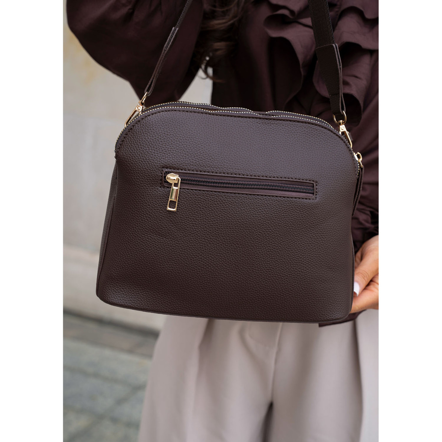 Braune, städtische Damenhandtasche aus Öko-Leder, mit Reißverschluss und Magnetverschluss - Peterson – Bild 19