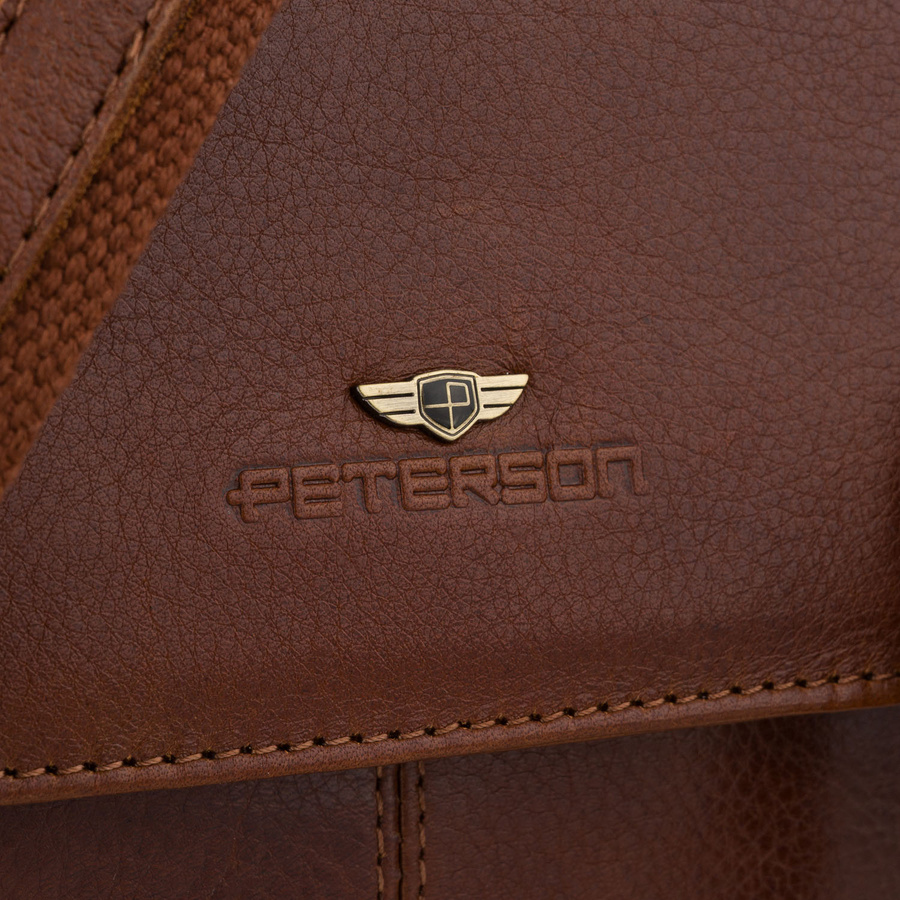 Einfaches Herrentasche aus Leder in Braun mit Schlüsseletui im Set - Peterson – Bild 4