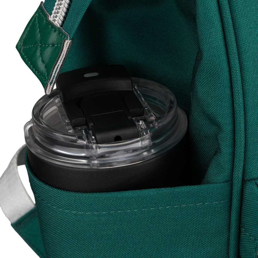 Grüner Damen-Rucksack aus Polyester mit Laptopfach und USB-Anschluss - Peterson – Bild 15