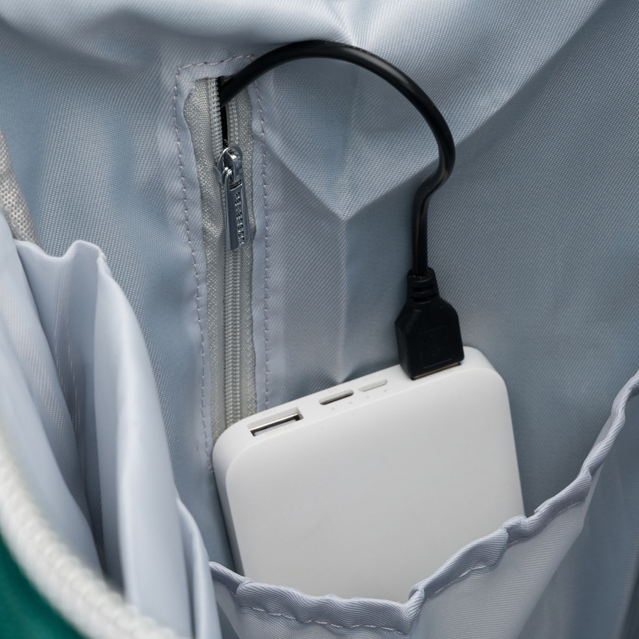 Grüner Damen-Rucksack aus Polyester mit Laptopfach und USB-Anschluss - Peterson – Bild 10