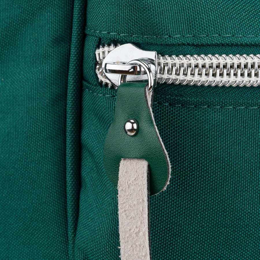 Grüner Damen-Rucksack aus Polyester mit Laptopfach und USB-Anschluss - Peterson – Bild 13