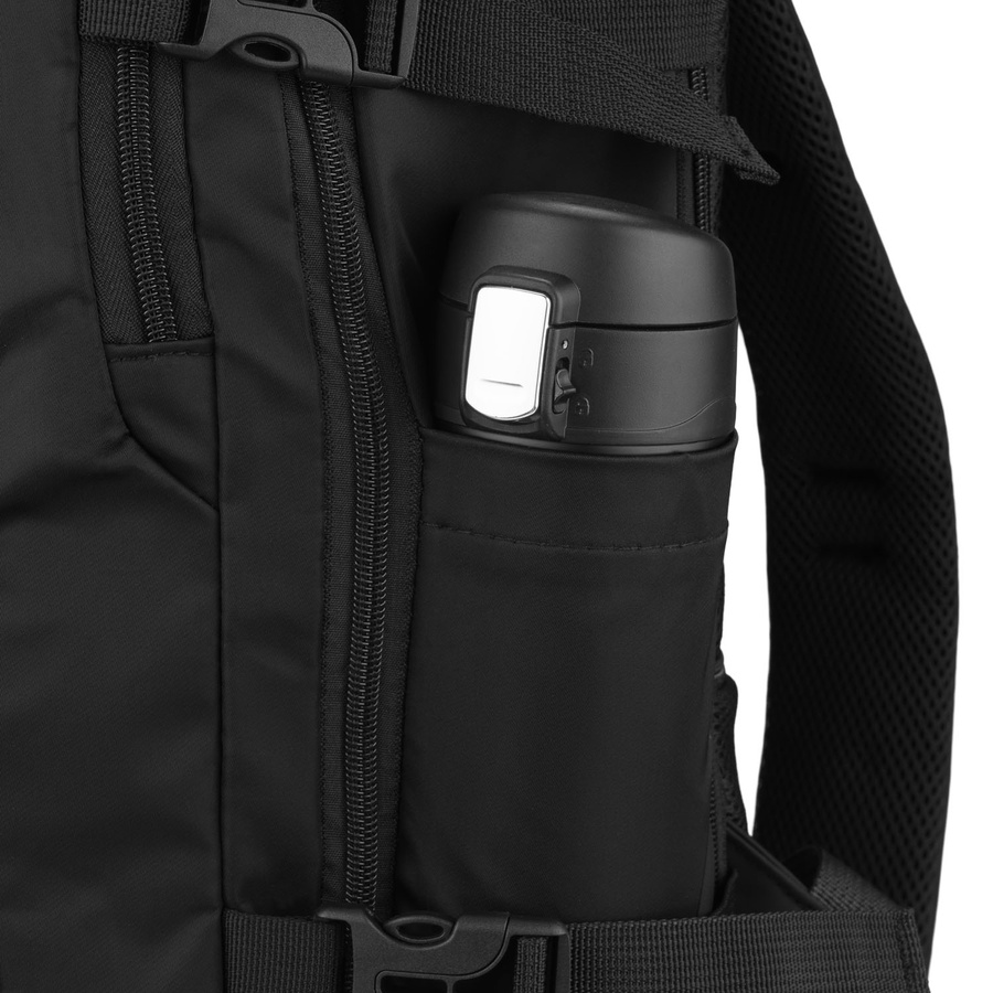 Reisetauglicher, praktischer Rucksack aus Polyester in Schwarz mit Reißverschluss - Peterson – Bild 19